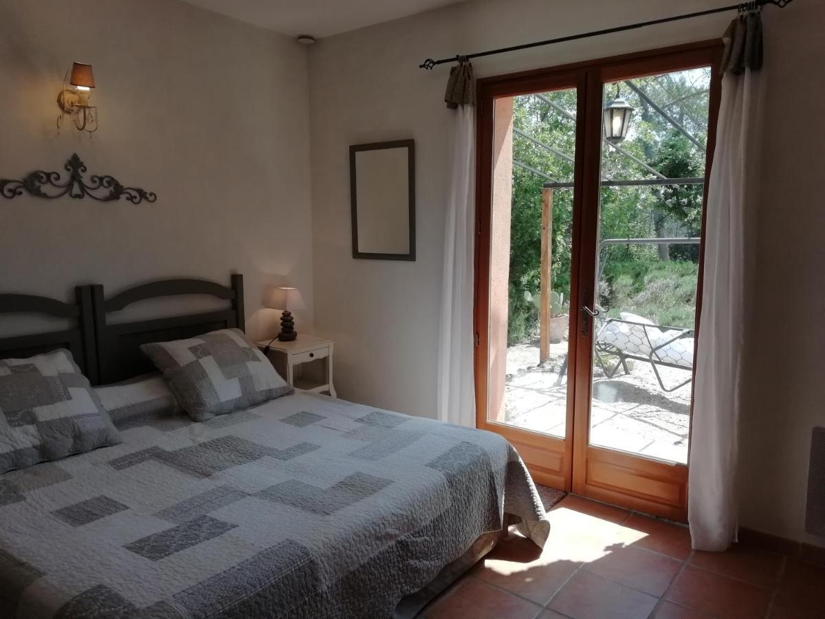 Chambre D'Hote Le Mas Des Romarins Les Arcs-sur-Argens Zewnętrze zdjęcie
